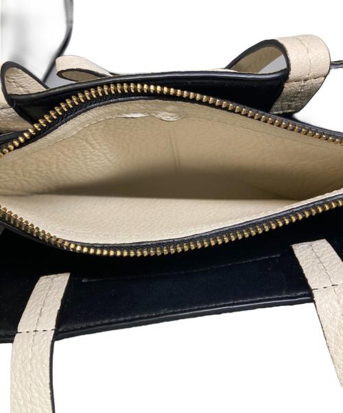 Kate Spade（ケイトスペード）Kate Spade (ケイトスペード) 2WAYショルダーバッグ ホワイトの古着・服飾アイテム