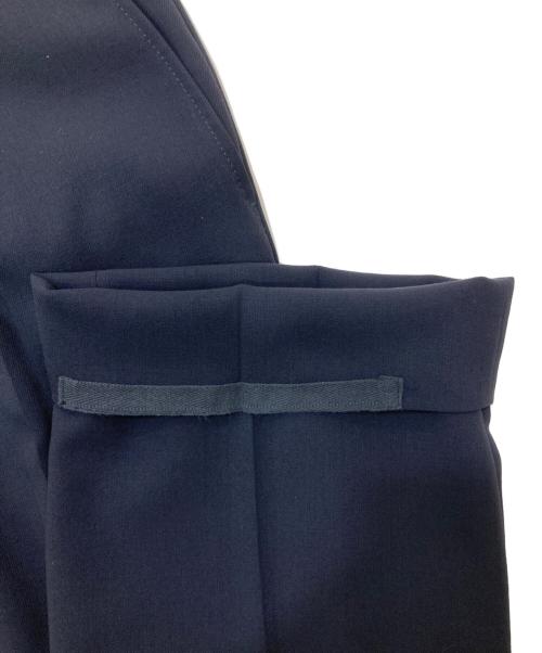 ARMANI COLLEZIONI（アルマーニ コレツィオーニ）ARMANI COLLEZIONI (アルマーニ コレツィオーニ) ウールダブルセットアップ ネイビー サイズ:46の古着・服飾アイテム
