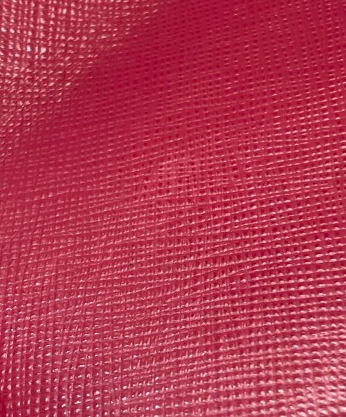 PRADA（プラダ）PRADA (プラダ) 3つ折り財布 ピンクの古着・服飾アイテム