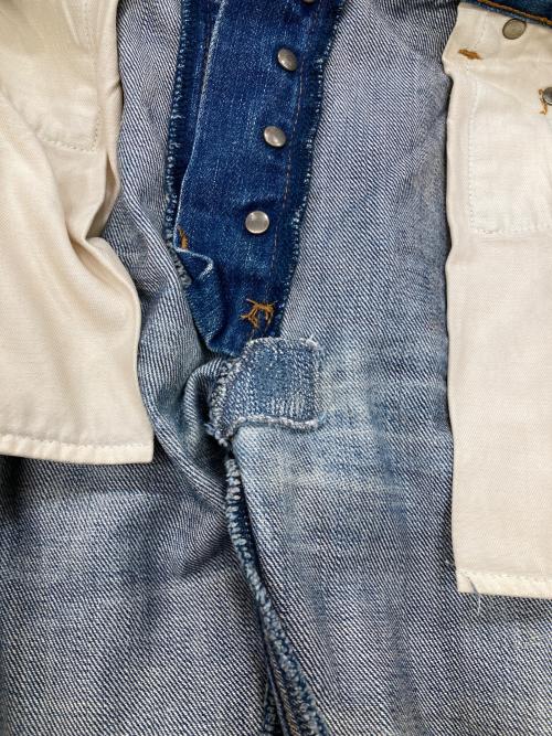 DIOR HOMME（ディオール オム）DIOR HOMME (ディオール オム) ラスターコーティングデニムパンツ インディゴ サイズ:78.5cm (W31)の古着・服飾アイテム