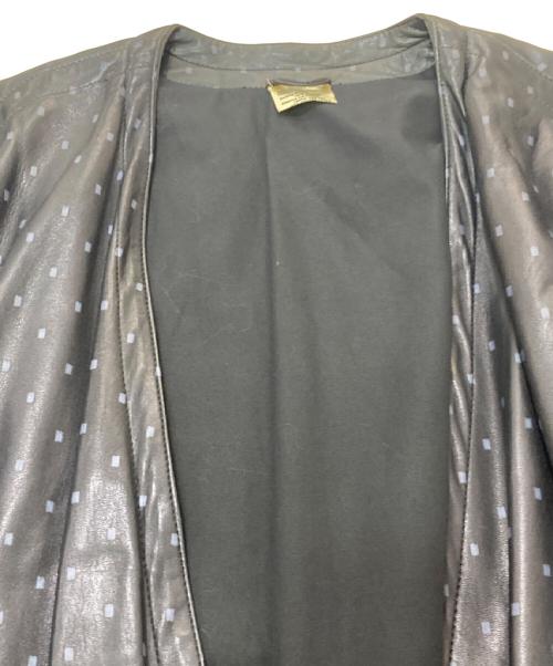 GIANNI VERSACE（ジャンニ・ヴェルサーチ）GIANNI VERSACE (ジャンニ・ヴェルサーチ) ノーカラーレザージャケット ブラック サイズ:不明の古着・服飾アイテム
