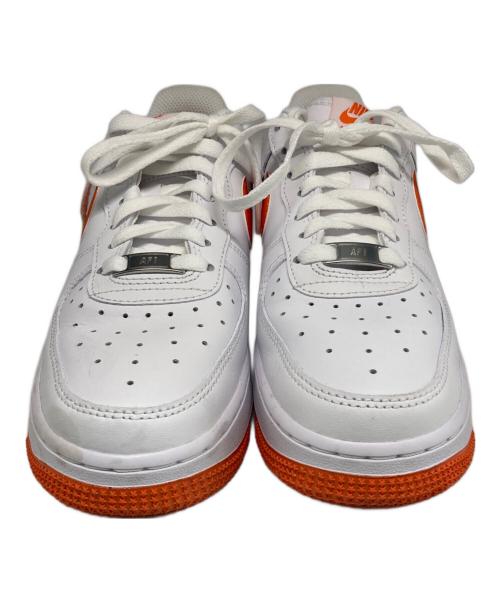 NIKE（ナイキ）NIKE (ナイキ) AIR FORCE 1 '07 ホワイト×オレンジ サイズ:24cmの古着・服飾アイテム
