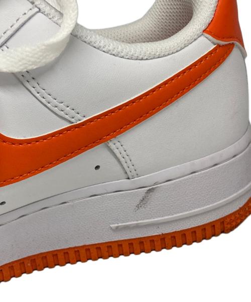 NIKE（ナイキ）NIKE (ナイキ) AIR FORCE 1 '07 ホワイト×オレンジ サイズ:24cmの古着・服飾アイテム