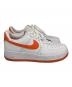 中古・古着 NIKE (ナイキ) AIR FORCE 1 '07 ホワイト×オレンジ サイズ:24cm：9000円