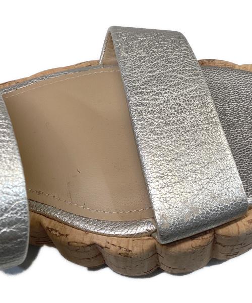 Salvatore Ferragamo（サルヴァトーレ フェラガモ）Salvatore Ferragamo (サルヴァトーレ フェラガモ) LUSIA/コルクソールストラップサンダル シルバー サイズ:4 1/2の古着・服飾アイテム