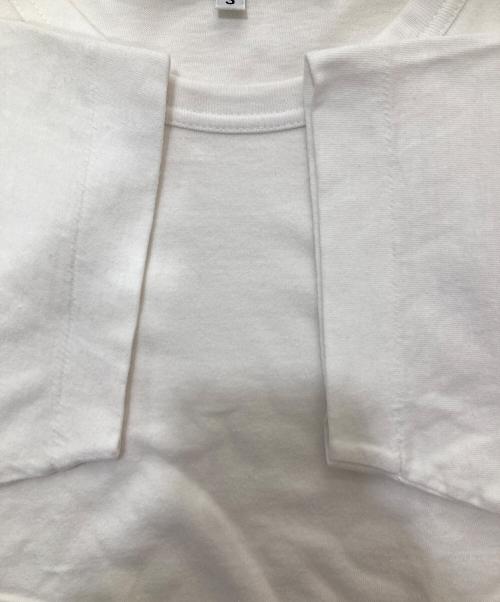 PLAY COMME des GARCONS（プレイコムデギャルソン）PLAY COMME des GARCONS (プレイコムデギャルソン) ハート刺繍ロゴ半袖カットソー ホワイト サイズ:Sの古着・服飾アイテム