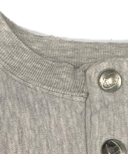 Champion（チャンピオン）Champion (チャンピオン) ハーフスナップボタンスウェット グレー サイズ:Mの古着・服飾アイテム