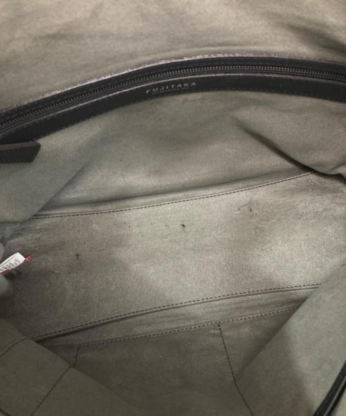 FUJITAKA（フジタカ）FUJITAKA (フジタカ) トレッソ レザーショルダーバッグ B5 ブラックの古着・服飾アイテム