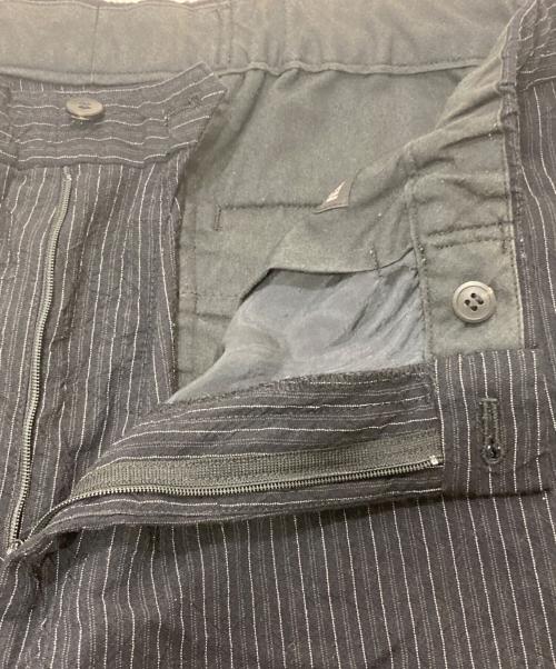 ISSEY MIYAKE MEN（イッセイミヤケメン）ISSEY MIYAKE MEN (イッセイミヤケメン) ウール混ストライプパンツ ネイビー サイズ:SIZE4の古着・服飾アイテム