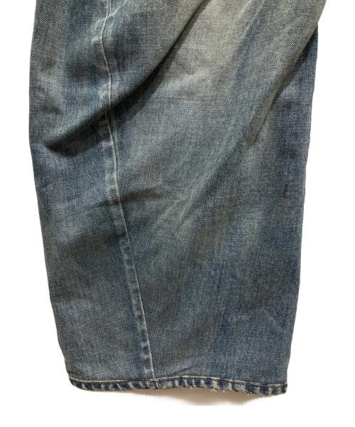 VERSACE（ヴェルサーチ）VERSACE (ヴェルサーチ) Made in Japan Baggy Twisted Denim Jeans/ユーズド加工デニムパンツ インディゴ サイズ:32の古着・服飾アイテム