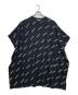 BALENCIAGA（バレンシアガ）の古着「ロゴ オーバーサイズ ポンチョ/スクリプトロゴプリントTシャツドレス」｜ブラック