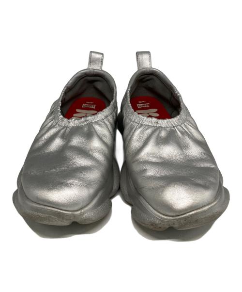 CAMPER（カンペール）CAMPER (カンペール) Karst/フラットシューズ シルバー サイズ:36の古着・服飾アイテム