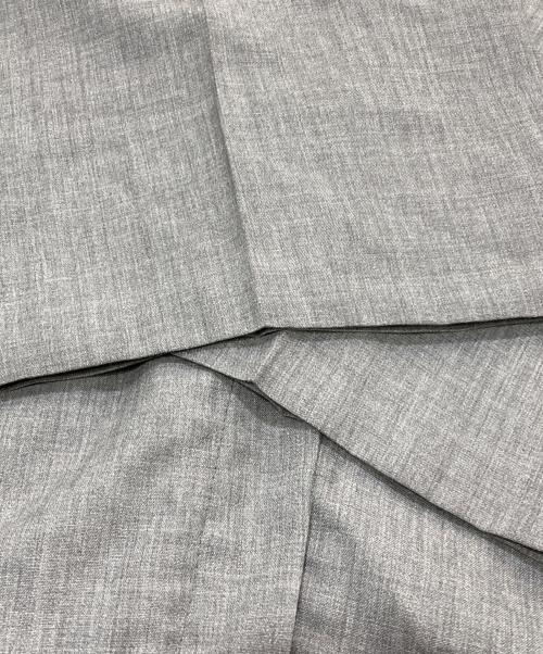 PRADA（プラダ）PRADA (プラダ) ストレートスラックス グレー サイズ:SIZE46の古着・服飾アイテム