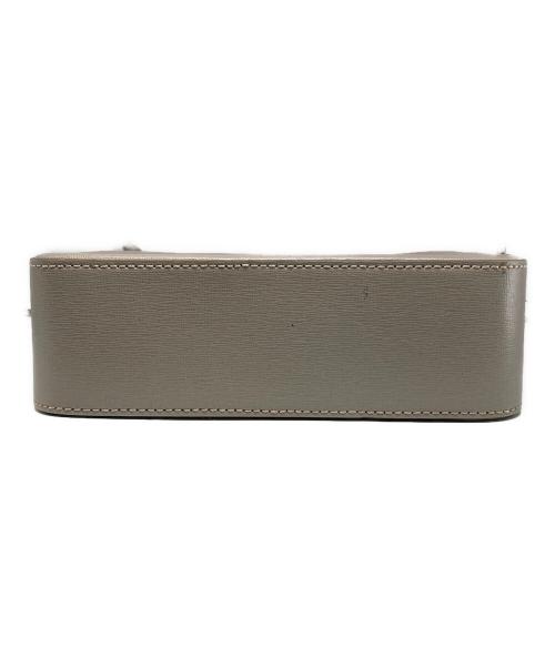 FURLA（フルラ）FURLA (フルラ) ショルダーバッグ ベージュの古着・服飾アイテム