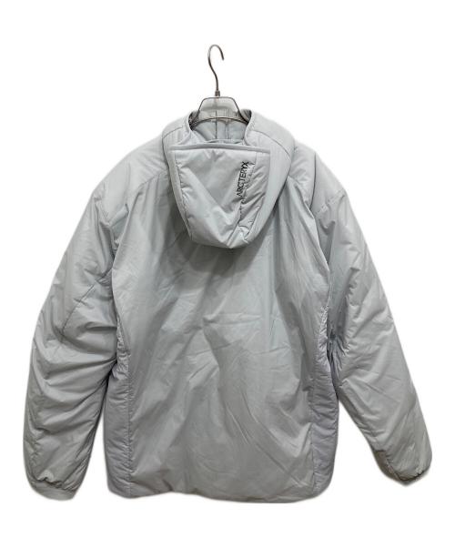 ARC'TERYX（アークテリクス）ARC'TERYX (アークテリクス) ATOM SV HOODY M ホワイト サイズ:Lの古着・服飾アイテム