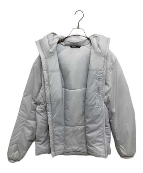 ARC'TERYX（アークテリクス）ARC'TERYX (アークテリクス) ATOM SV HOODY M ホワイト サイズ:Lの古着・服飾アイテム