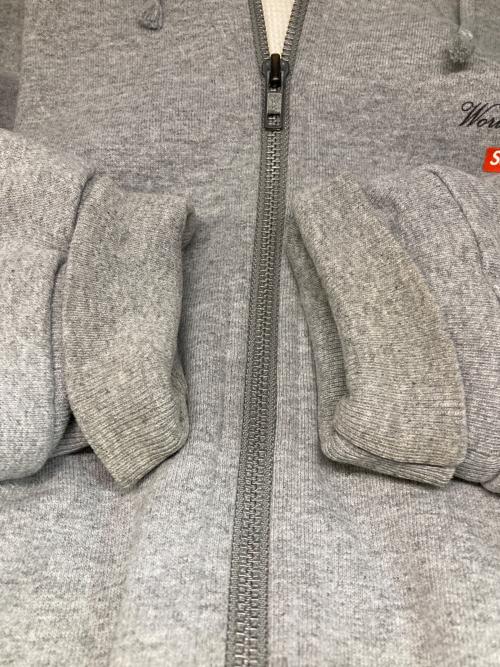 SUPREME（シュプリーム）SUPREME (シュプリーム) World Famous Zip Up Hooded Sweatshirt グレー サイズ:XLの古着・服飾アイテム