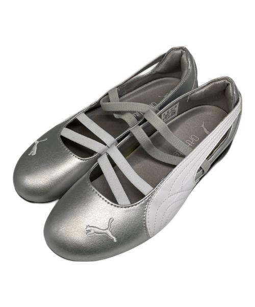 PUMA（プーマ）PUMA (プーマ) スピードキャット バレエ メタリック シルバー×ホワイト サイズ:22.5の古着・服飾アイテム