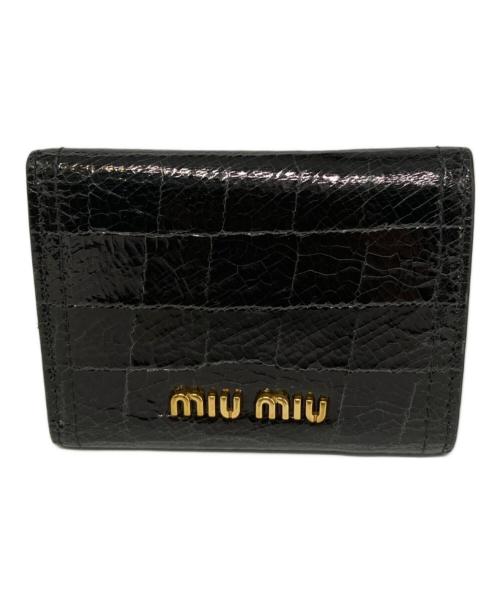 MIU MIU（ミュウミュウ）MIU MIU (ミュウミュウ) クロコ型押し3つ折り財布 ブラックの古着・服飾アイテム