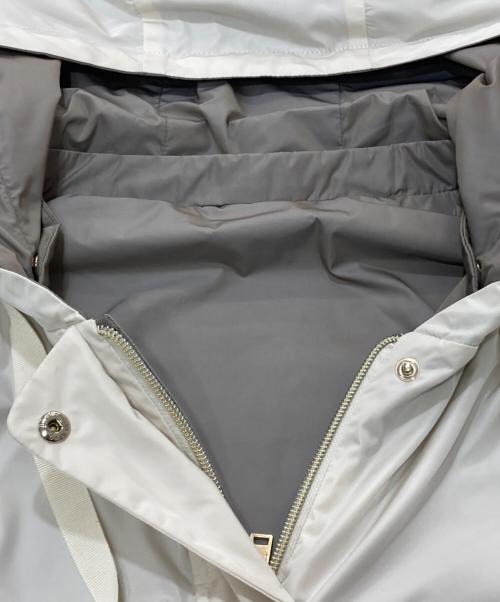 HERNO（ヘルノ）HERNO (ヘルノ) ナイロンジャケット アイボリー サイズ:SIZE42の古着・服飾アイテム