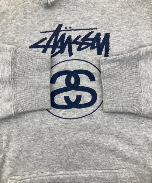 stussy（ステューシー）stussy (ステューシー) プルオーバーパーカー グレー サイズ:Mの古着・服飾アイテム