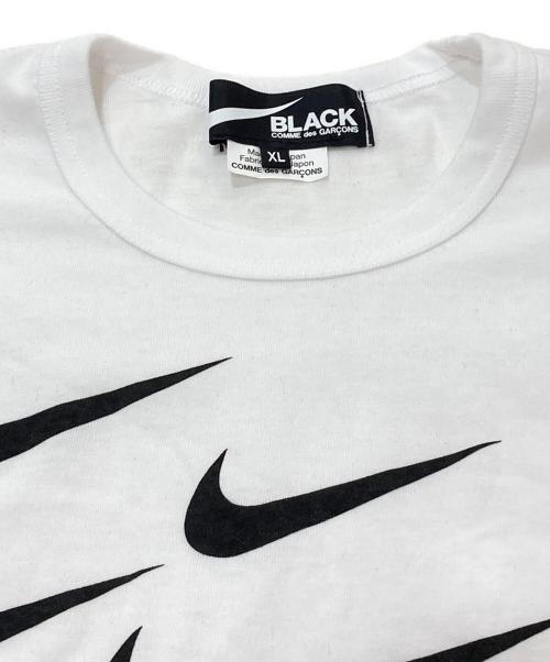 BLACK COMME des GARCONS（ブラックコムデギャルソン）BLACK COMME des GARCONS (ブラックコムデギャルソン) NIKE (ナイキ) 綿天竺プリントTシャツ ホワイト サイズ:XLの古着・服飾アイテム