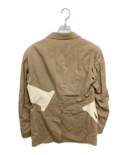 ISSEY MIYAKE（イッセイミヤケ）ISSEY MIYAKE (イッセイミヤケ) 3Bテーラードジャケット ベージュ サイズ:2の古着・服飾アイテム