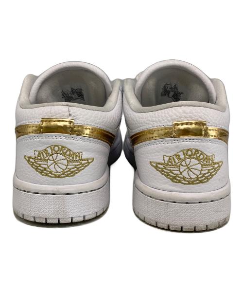 NIKE（ナイキ）NIKE (ナイキ) Women's Air Jordan 1 Low SE ホワイト サイズ:23.5cmの古着・服飾アイテム