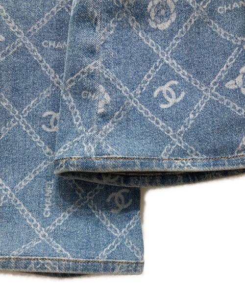 CHANEL（シャネル）CHANEL (シャネル) カメリア×ココマークフレアデニムパンツ インディゴ サイズ:36の古着・服飾アイテム