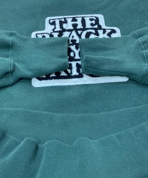 THE BLACK EYE PATCH（ブラックアイパッチ）THE BLACK EYE PATCH (ブラックアイパッチ) Champion (チャンピオン) OG LABEL CREW SWEAT/コラボロゴスウェット グリーン サイズ:Sの古着・服飾アイテム