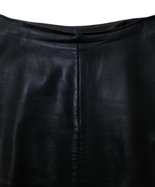 PRADA（プラダ）PRADA (プラダ) レザーミディスカート ブラック サイズ:38の古着・服飾アイテム