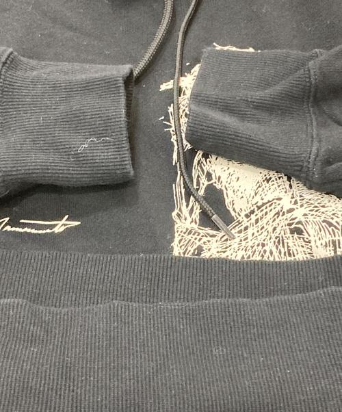 YOHJI YAMAMOTO（ヨウジヤマモト）YOHJI YAMAMOTO (ヨウジヤマモト) New Era (ニューエラ) プルオーバーパーカー ブラック サイズ:SIZE2の古着・服飾アイテム