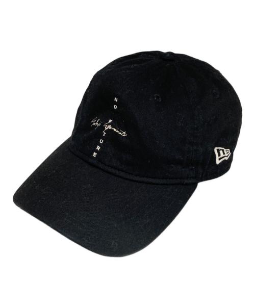 YOHJI YAMAMOTO（ヨウジヤマモト）YOHJI YAMAMOTO (ヨウジヤマモト) New Era (ニューエラ) キャップ ブラックの古着・服飾アイテム