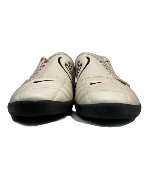 NIKE（ナイキ）NIKE (ナイキ) スニーカー ホワイト サイズ:30cmの古着・服飾アイテム