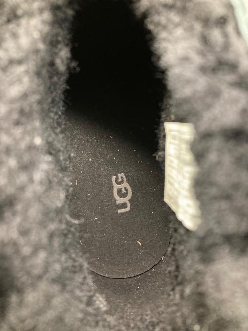 UGG（アグ）UGG (アグ) ショートブーツ/New Heights Platform Mini ブラック サイズ:24cmの古着・服飾アイテム