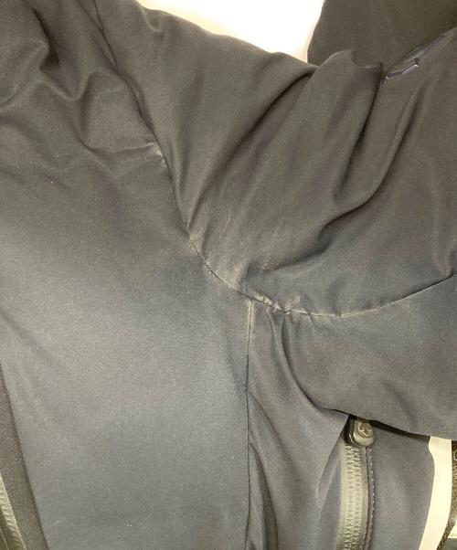 DESCENTE ALLTERRAIN（デザイント オルテライン）Descente ALLTERRAIN (デザイント オルテライン) MOUNTAINEER/ダウンジャケット ネイビー サイズ:Mの古着・服飾アイテム
