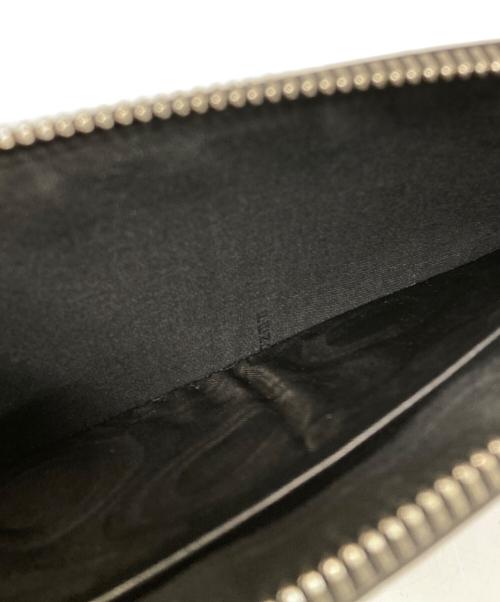FENDI（フェンディ）FENDI (フェンディ) バゲット/エンボスロゴクラッチバッグ ブラックの古着・服飾アイテム
