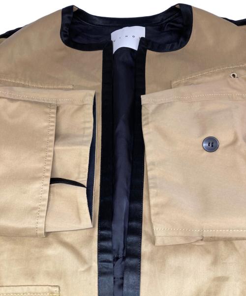 CINOH（チノ）CINOH (チノ) ノーカラーパイピングジャケット ベージュ サイズ:38の古着・服飾アイテム
