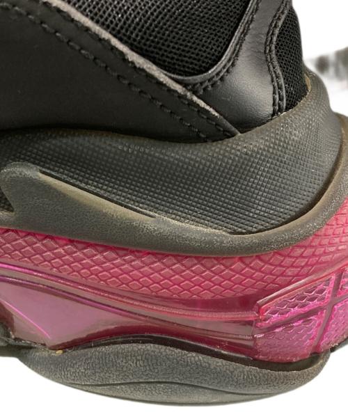 BALENCIAGA（バレンシアガ）BALENCIAGA (バレンシアガ) Triple S Clear Sole/ローカットスニーカー ブラック×ピンク サイズ:42の古着・服飾アイテム