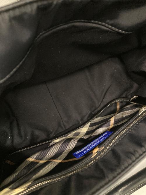 BURBERRY BLUE LABEL（バーバリー ブルー レーベル）BURBERRY BLUE LABEL (バーバリー ブルー レーベル) ノバチェック切替ナイロントートバッグ ブラックの古着・服飾アイテム