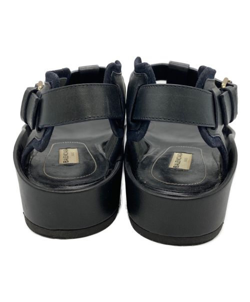 BALENCIAGA（バレンシアガ）BALENCIAGA (バレンシアガ) スタッズストラップサンダル ブラック サイズ:36の古着・服飾アイテム