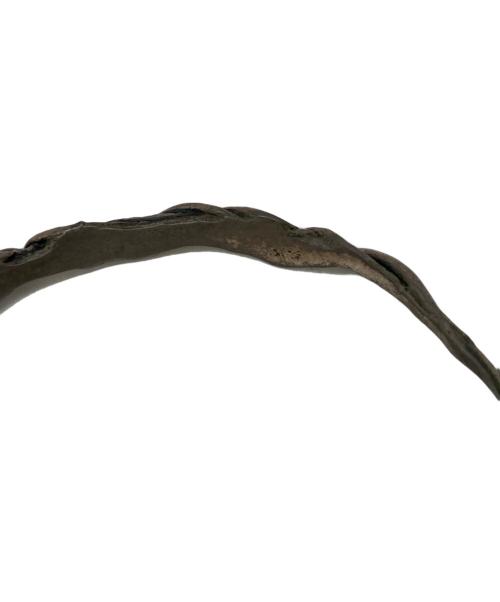 LYLY ERLANDSSON（リリー エルランドソン）LYLY ERLANDSSON (リリー エルランドソン) The Stringバングルの古着・服飾アイテム