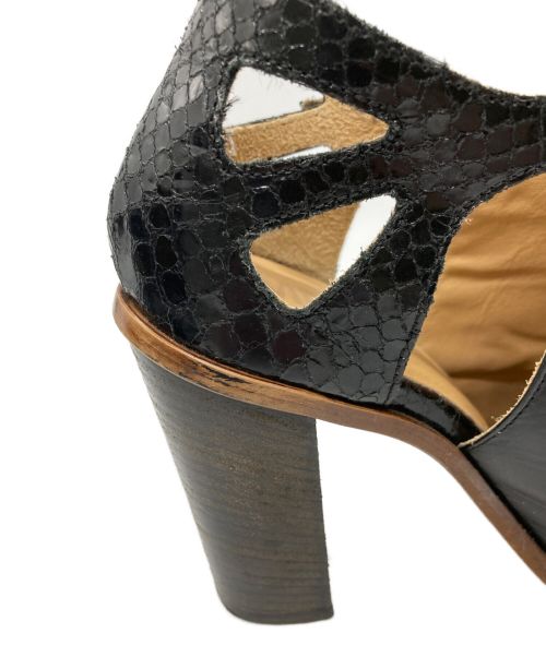 MM6 Maison Margiela（エムエムシックスメゾンマルジェラ）MM6 Maison Margiela (エムエムシックス メゾンマルジェラ) サンダル ブラック サイズ:SIZE 37の古着・服飾アイテム