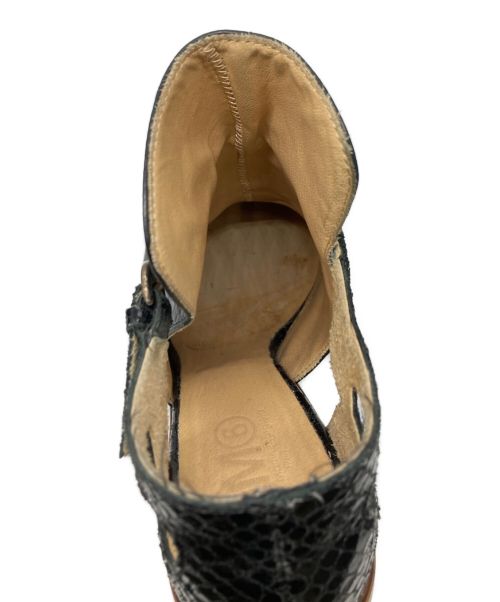 MM6 Maison Margiela（エムエムシックスメゾンマルジェラ）MM6 Maison Margiela (エムエムシックス メゾンマルジェラ) サンダル ブラック サイズ:SIZE 37の古着・服飾アイテム