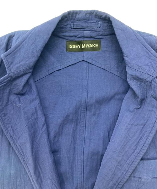 ISSEY MIYAKE（イッセイミヤケ）ISSEY MIYAKE (イッセイミヤケ) シワコットン3Bジャケット ブルー サイズ:3の古着・服飾アイテム