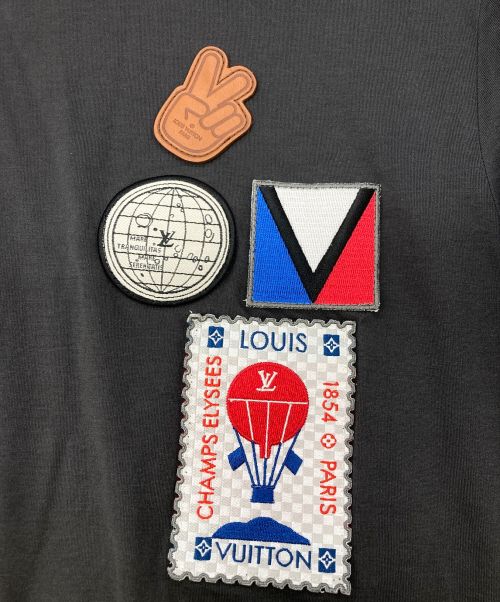 LOUIS VUITTON（ルイ ヴィトン）LOUIS VUITTON (ルイ ヴィトン) ワッペンTシャツ グレー サイズ:SIZE XXSの古着・服飾アイテム