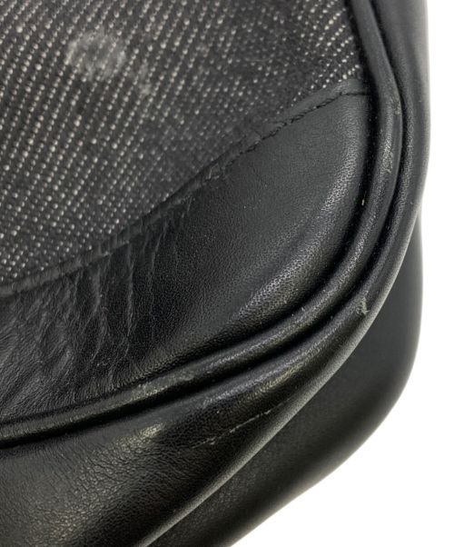 GUCCI（グッチ）GUCCI (グッチ) シェリーラインポーチ ブラックの古着・服飾アイテム