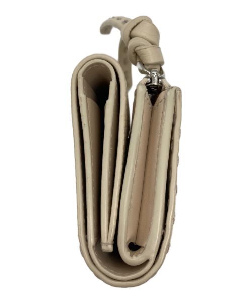 FENDI（フェンディ）FENDI (フェンディ) ピーカブー マイクロ 3つ折り財布 アイボリーの古着・服飾アイテム