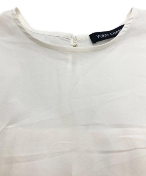 YOKO CHAN（ヨーコチャン）YOKO CHAN (ヨーコチャン) ノースリーブフリルカットソー ホワイト サイズ:SIZE 38の古着・服飾アイテム