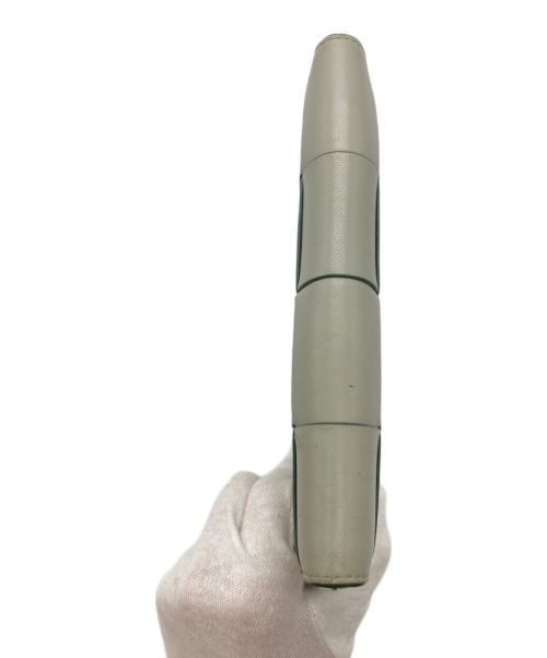 BOTTEGA VENETA（ボッテガベネタ）BOTTEGA VENETA (ボッテガベネタ) マキシイントレチャート ラウンドジップウォレット グリーンの古着・服飾アイテム